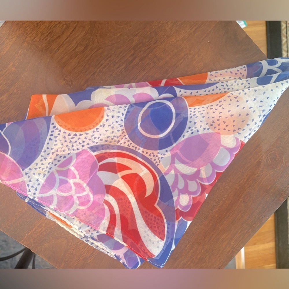 Vintage Abstract Sheer Mod Scarfβ Perfect for Halloween - Picture 4 of 7